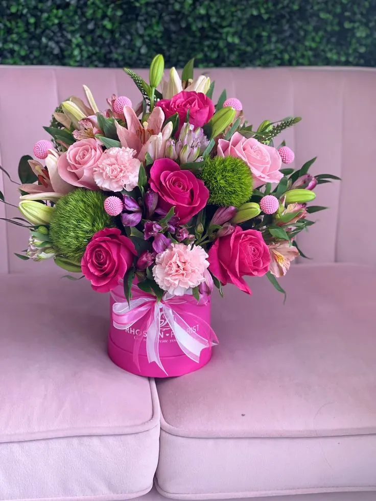 Arreglo Chico de 12 Rosas